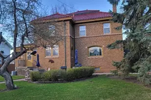 1001 E Howard St, Hibbing, MN 55746 - Photo 3