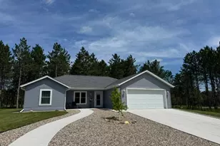 744 Kingsley Ave SE, Wadena, MN 56482 - Photo 5