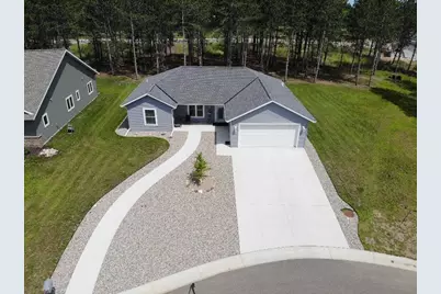 744 Kingsley Avenue SE, Wadena, MN 56482 - Photo 1
