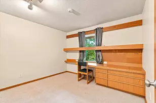 39277 Hemingway Ave, North Branch, MN 55056 - Photo 31