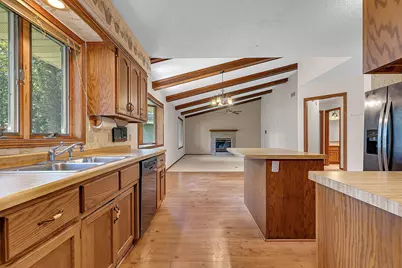 276 Waite Avenue S, Saint Cloud, MN 56301 - Photo 9