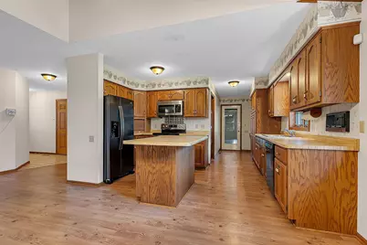 276 Waite Avenue S, Saint Cloud, MN 56301 - Photo 5