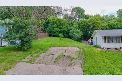 3204 Grimes Avenue N, Robbinsdale, MN 55422 - Photo 11
