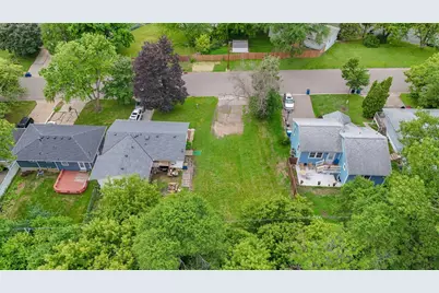 3204 Grimes Avenue N, Robbinsdale, MN 55422 - Photo 5