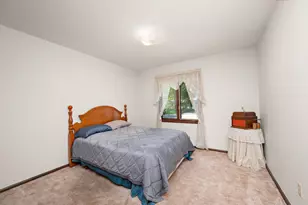 10634 Wellington Ln N, Maple Grove, MN 55369 - Photo 15