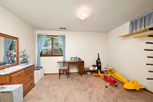 10634 Wellington Ln N, Maple Grove, MN 55369 - Photo 21