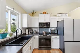 350 Horizon Dr, Le Center, MN 56057 - Photo 15