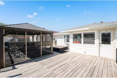 625 E Mark Street, Winona, MN 55987 - Photo 31