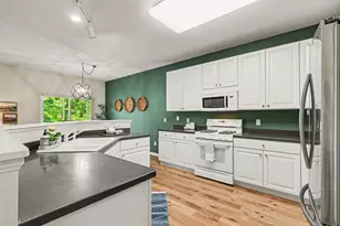 1615 Johnny Cake Ridge Ln, Eagan, MN 55122 - Photo 7