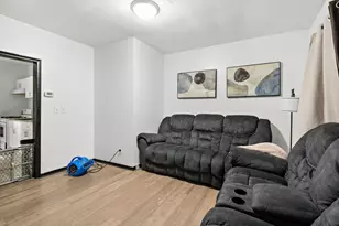 910 Wilson Ave, Saint Paul, MN 55106 - Photo 31