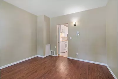 910 Wilson Avenue, Saint Paul, MN 55106 - Photo 9
