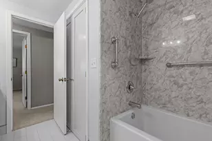 7023 Park View Ln, Eden Prairie, MN 55346 - Photo 19