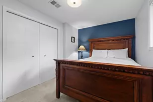 7023 Park View Ln, Eden Prairie, MN 55346 - Photo 37