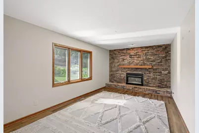 3016 Lakewood Drive N, Maplewood, MN 55109 - Photo 13