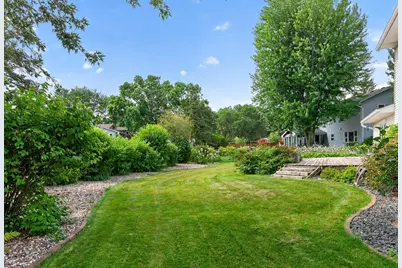 3016 Lakewood Drive N, Maplewood, MN 55109 - Photo 33