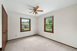 3016 Lakewood Dr N, Maplewood, MN 55109 - Photo 19