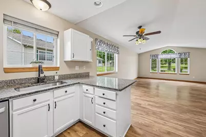 819 7th Avenue NE, Buffalo, MN 55313 - Photo 17