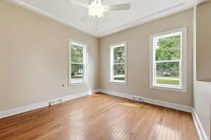 127 Hawley St, Lake Park, MN 56554 - Photo 7
