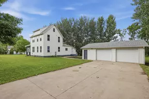 127 Hawley St, Lake Park, MN 56554 - Photo 25