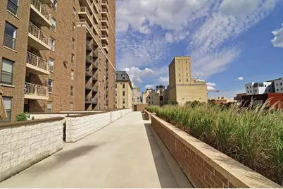 401 1st Street S #203, Minneapolis, MN 55401 - Photo 47