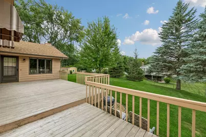 2345 Xylon Avenue N, Golden Valley, MN 55427 - Photo 21