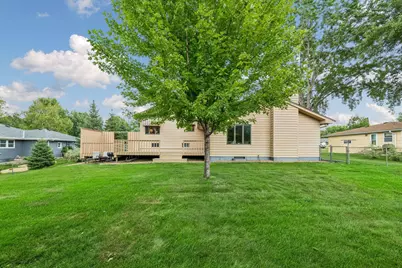 2345 Xylon Avenue N, Golden Valley, MN 55427 - Photo 41