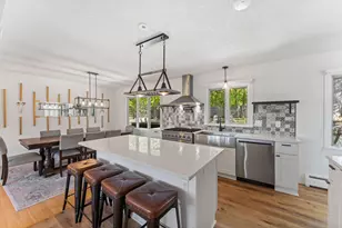 17046 Chiltern Hills Rd, Minnetonka, MN 55345 - Photo 9