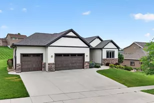 1936 Kerry Dr NE, Rochester, MN 55906 - Photo 53