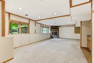 2413 Bridle Creek Trail, Chanhassen, MN 55317 - Photo 31