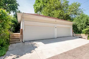 1917 Summit Ave, Saint Paul, MN 55105 - Photo 65