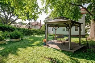 1917 Summit Ave, Saint Paul, MN 55105 - Photo 63