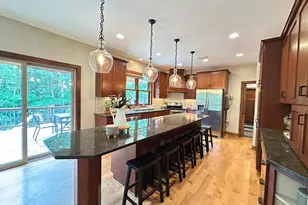401 Rolling Hills Dr, Mound, MN 55364 - Photo 3