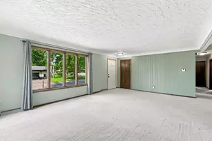 551 6th St E, Hector, MN 55342 - Photo 5