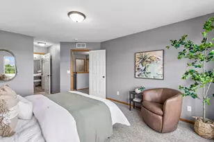 1020 Princeton Ave, Shakopee, MN 55379 - Photo 21