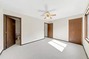 4233 Thornhill Ln, Vadnais Heights, MN 55127 - Photo 25