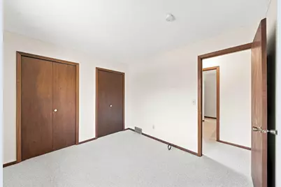 4233 Thornhill Lane, Saint Paul, MN 55127 - Photo 21