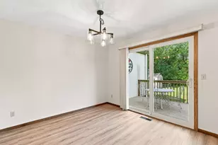 4233 Thornhill Ln, Vadnais Heights, MN 55127 - Photo 11