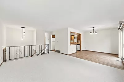 4233 Thornhill Lane, Saint Paul, MN 55127 - Photo 9