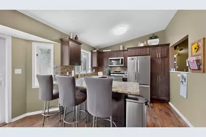 5746 Logan Street SE, Rochester, MN 55904 - Photo 13