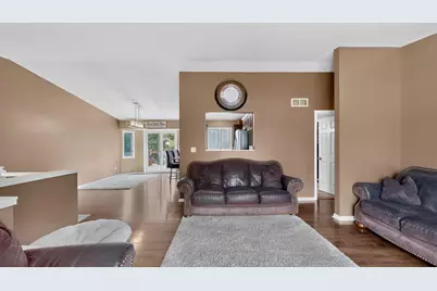 5746 Logan Street SE, Rochester, MN 55904 - Photo 9