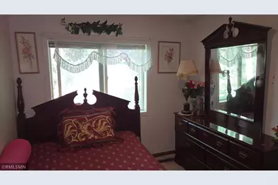 341 Winifred Street E, Saint Paul, MN 55107 - Photo 13