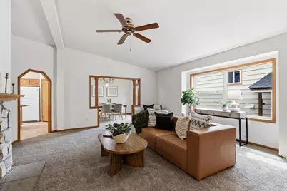 1534 Larpenteur Avenue E, Saint Paul, MN 55109 - Photo 7