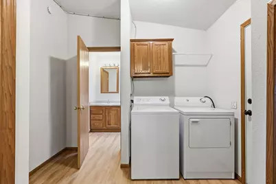 1534 Larpenteur Avenue E, Saint Paul, MN 55109 - Photo 21