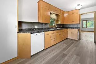 1404 Beltrami Ave NW, Bemidji, MN 56601 - Photo 3
