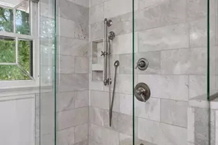 1766 Emerson Ave S, Minneapolis, MN 55403 - Photo 29
