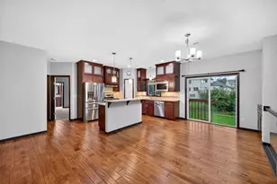 3413 Stonehedge Dr NE, Rochester, MN 55906 - Photo 9