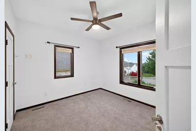 3413 Stonehedge Drive NE, Rochester, MN 55906 - Photo 13