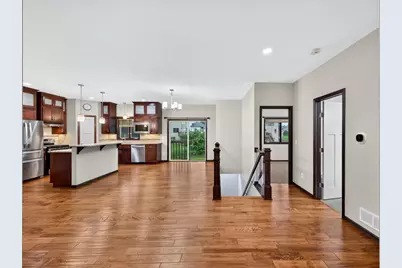3413 Stonehedge Drive NE, Rochester, MN 55906 - Photo 5