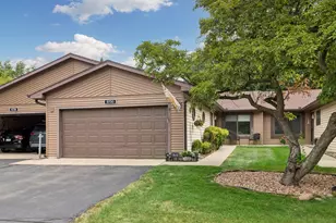 8730 134th St W, Apple Valley, MN 55124 - Photo 5