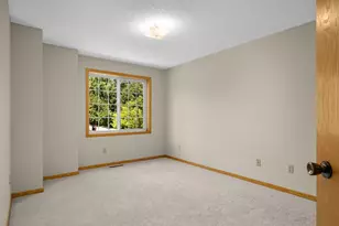 8775 Branson Dr, Inver Grove Heights, MN 55076 - Photo 19